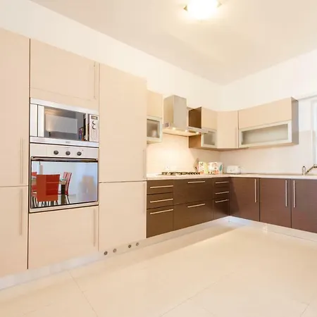 The Olive Apartment